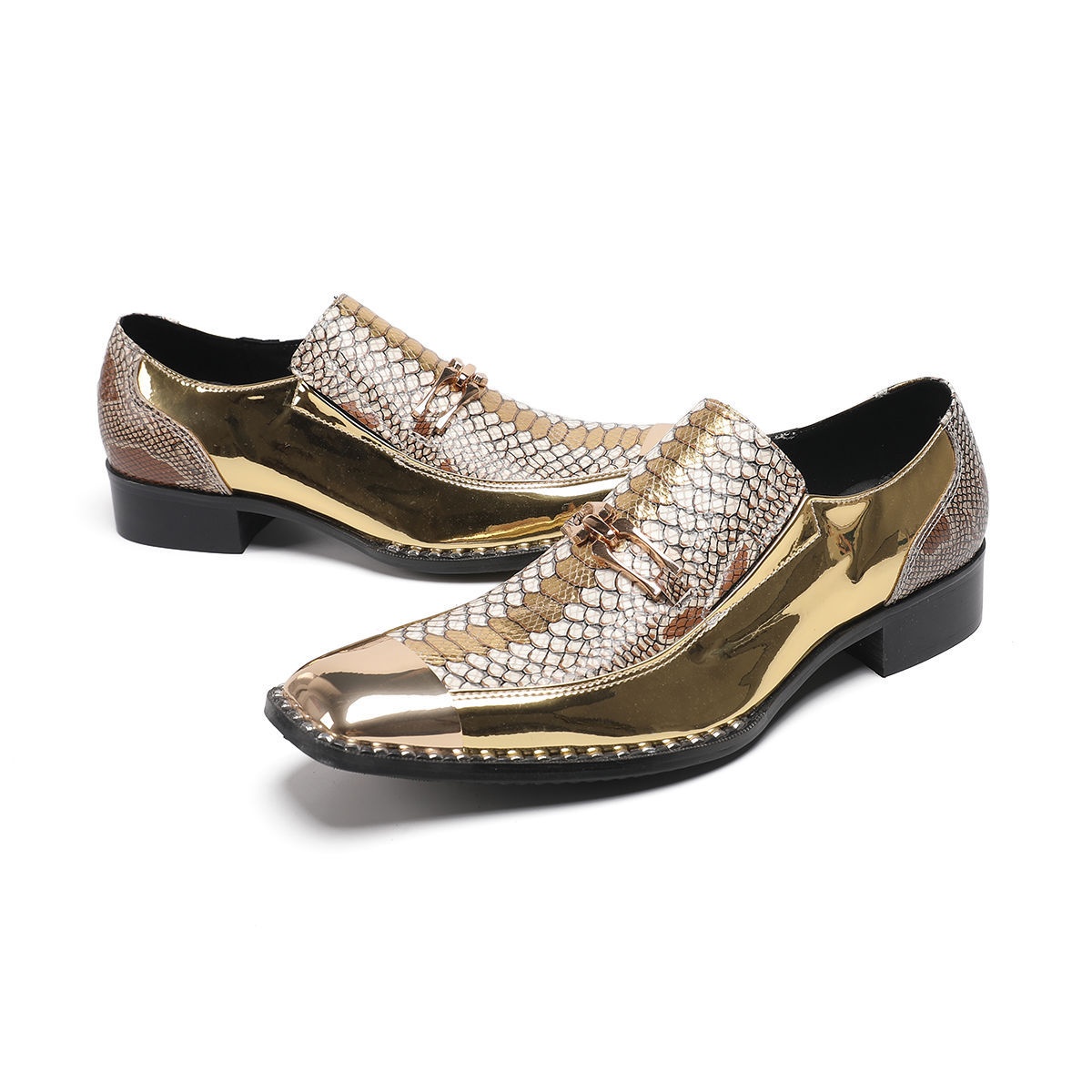 Voyage New Men's Gold Style Crocodile Pattern Leather Shoes Wide Casual Hairstylist European And American Trend Personality_voghion.com