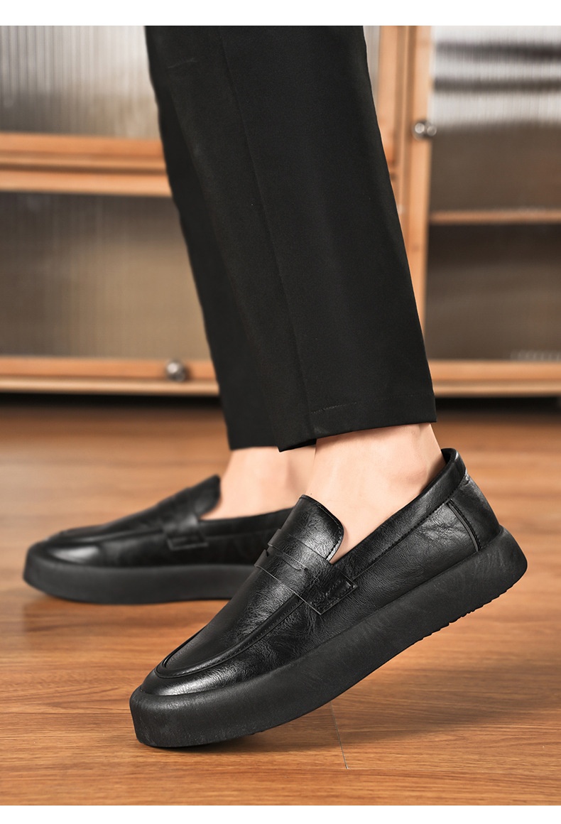 Voyage Voyage 2025 Autumn New Youth Casual Men's Fashion Trend Loafers Black Leather Shoes_voghion.com