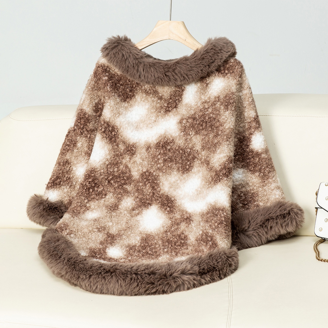 ChicShe ChicShe Fuzzy Rain European And American Cross-Border Fur Collar Pullover Color-Block Leopard Print Knitted Cape For Women_voghion.com