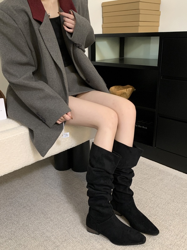 ShoeGlobe ShoeGlobe 2025 Autumn Winter French Retro Suede Low Over-the-Knee Long Thick Heel Pointed Toe Ruched High Tube Boots For Women_voghion.com