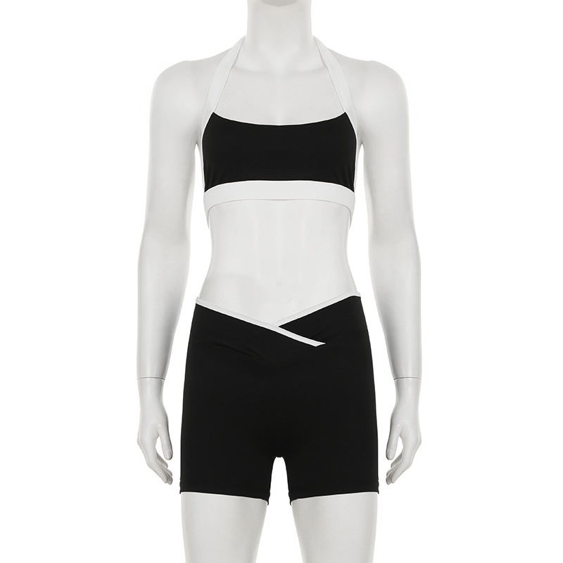 ChicShe Europejski i amerykański modny, blok kolorów, krótki top z dekoltem halter i dekoltem w serek, skrócony top, szorty z wysokim stanem, dopasowany krój, joga, sport, swobodny_voghion.com