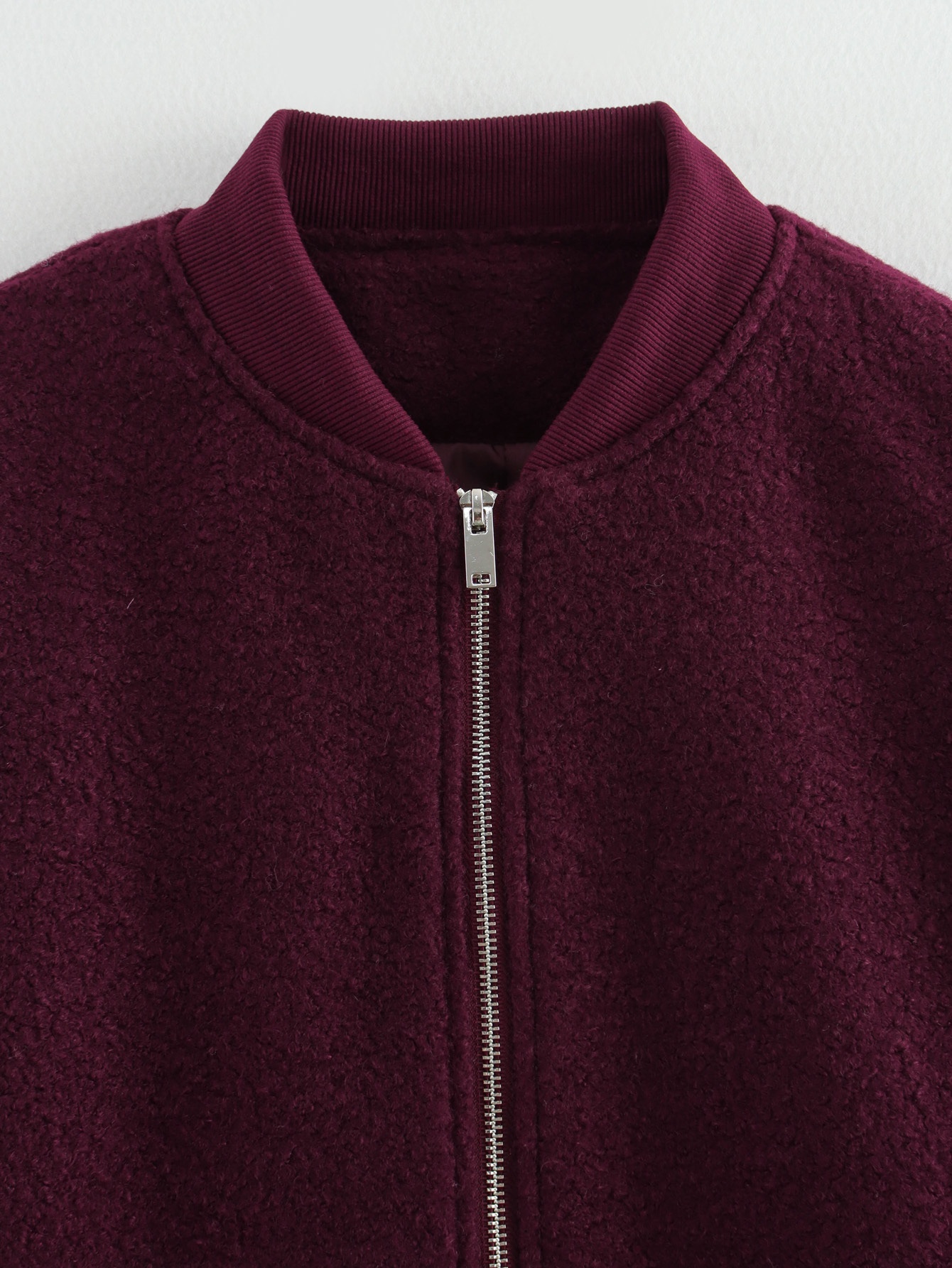 ChicShe Cross-Border Wholesale Autumn Winter New European American Style Women's Clothing Beaded Leather Short Bomber_voghion.com