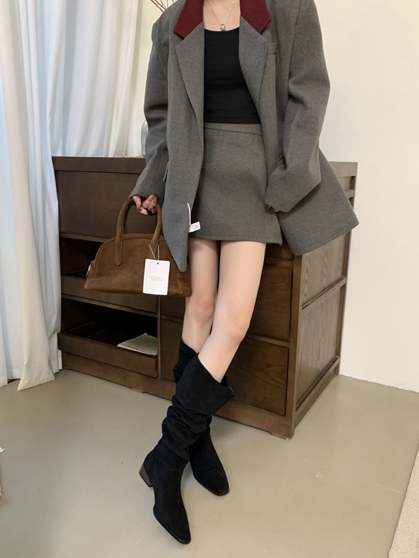 ShoeGlobe ShoeGlobe 2025 Autumn Winter French Retro Suede Low Over-the-Knee Long Thick Heel Pointed Toe Ruched High Tube Boots For Women_voghion.com