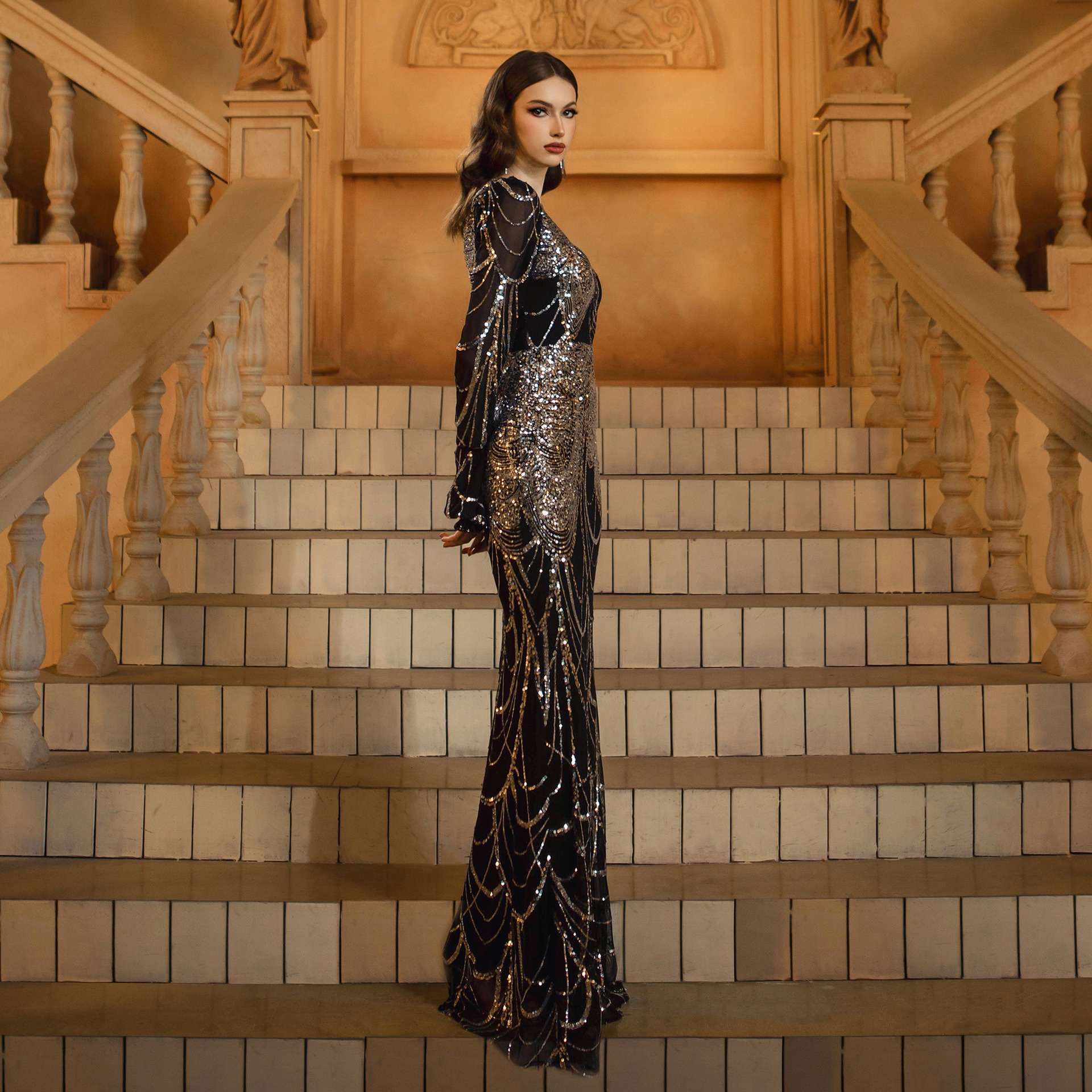 ChicShe ChicShe Cross-Border European And American Women's Fashion New High-End Long Sleeve Round Neck Slim Fit Bodycon Sequin Party_voghion.com