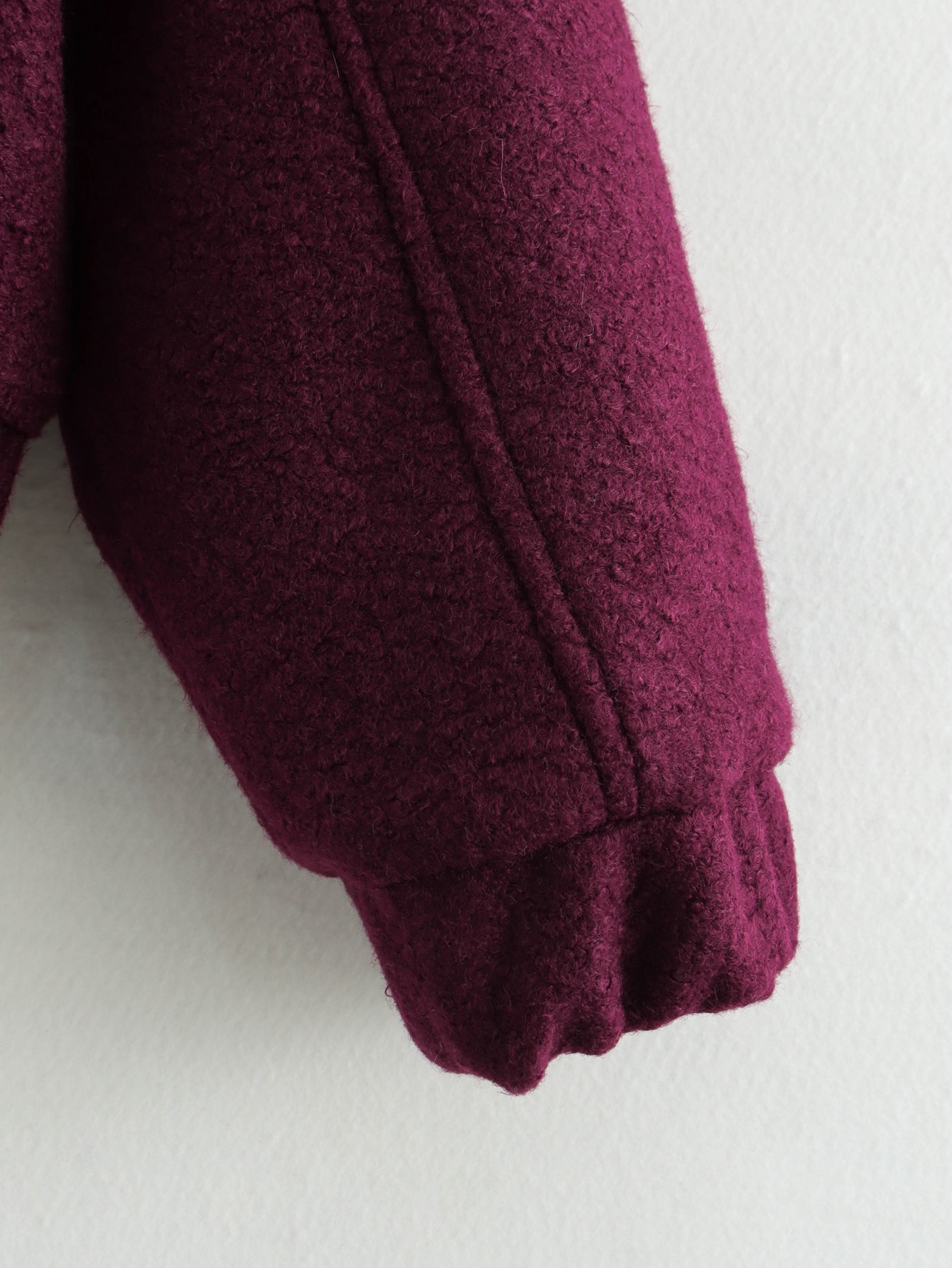 ChicShe Cross-Border Wholesale Autumn Winter New European American Style Women's Clothing Beaded Leather Short Bomber_voghion.com