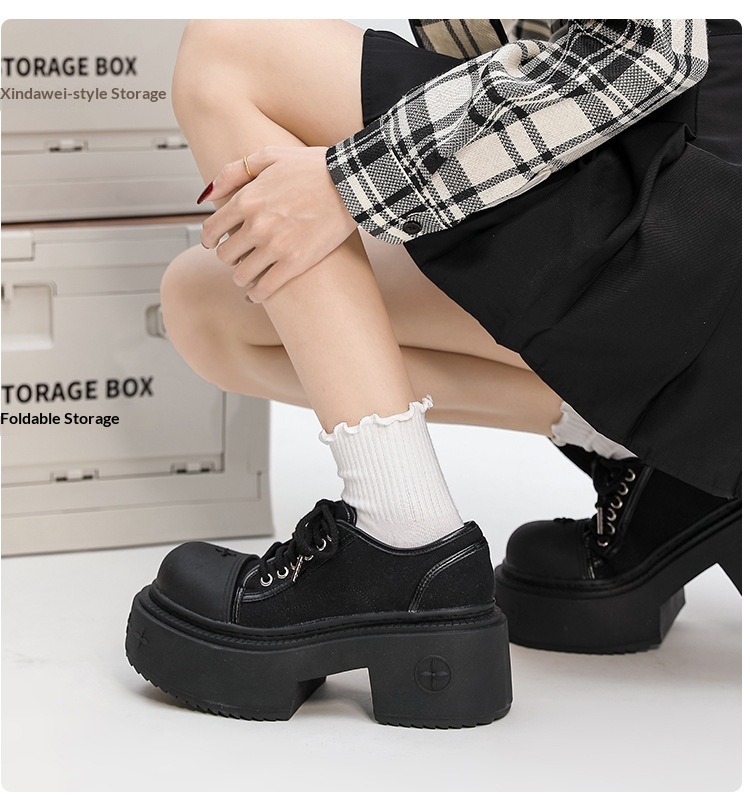 Voyage Voyage En stock Cross Flower Wilderness Derby pour femmes Mocassins à plateforme à semelle épaisse Nouvelles chaussures à lacets à bout unique_voghion.com