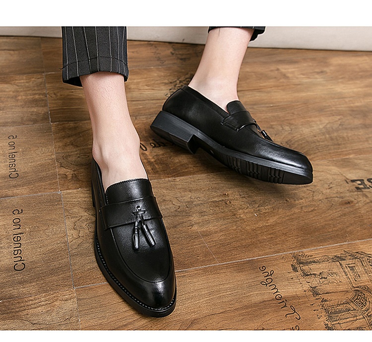 Voyage Voyage Slip-On Fashion Lazy Loafers Spring And Autumn New Tassel Pointed Toe Leather Personality Polished Casual Low-Top Shoes_voghion.com