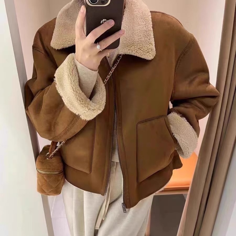 boy Sheepskin Thickened Lamb Wool Coat For Women Winter Design American Retro Warm Short Turn-down Collar Motorcycle Jacket_voghion.com