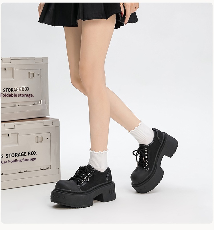 Voyage Voyage En stock Cross Flower Wilderness Derby pour femmes Mocassins à plateforme à semelle épaisse Nouvelles chaussures à lacets à bout unique_voghion.com