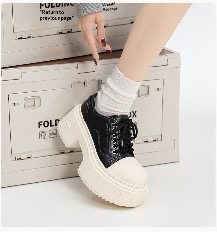 Voyage Voyage En stock Cross Flower Wilderness Derby pour femmes Mocassins à plateforme à semelle épaisse Nouvelles chaussures à lacets à bout unique_voghion.com