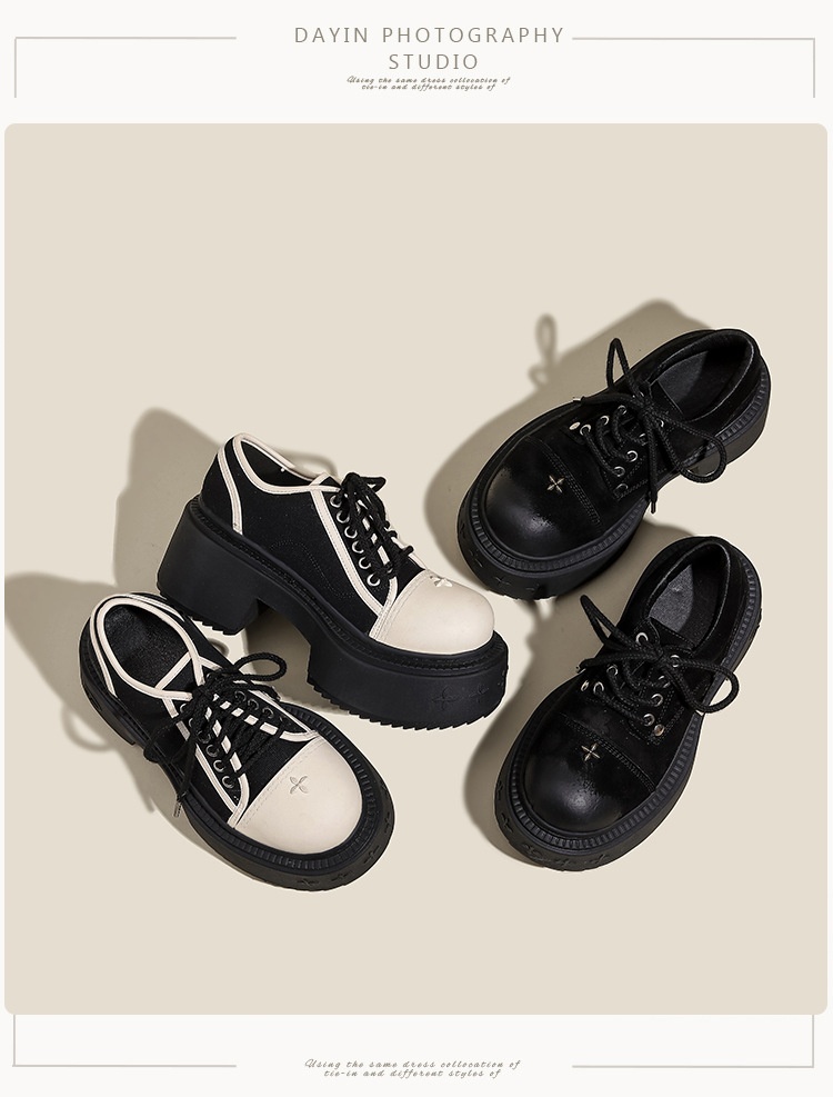 Voyage Voyage En stock Cross Flower Wilderness Derby pour femmes Mocassins à plateforme à semelle épaisse Nouvelles chaussures à lacets à bout unique_voghion.com