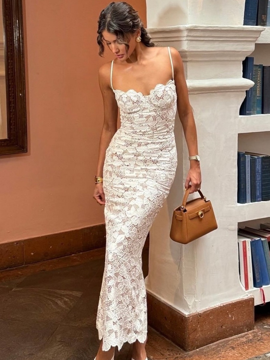 ChicShe ChicShe European And American Lace Bodycon Strap Sexy Backless Slit Long Dress Elegant Gown High-end Feel_voghion.com