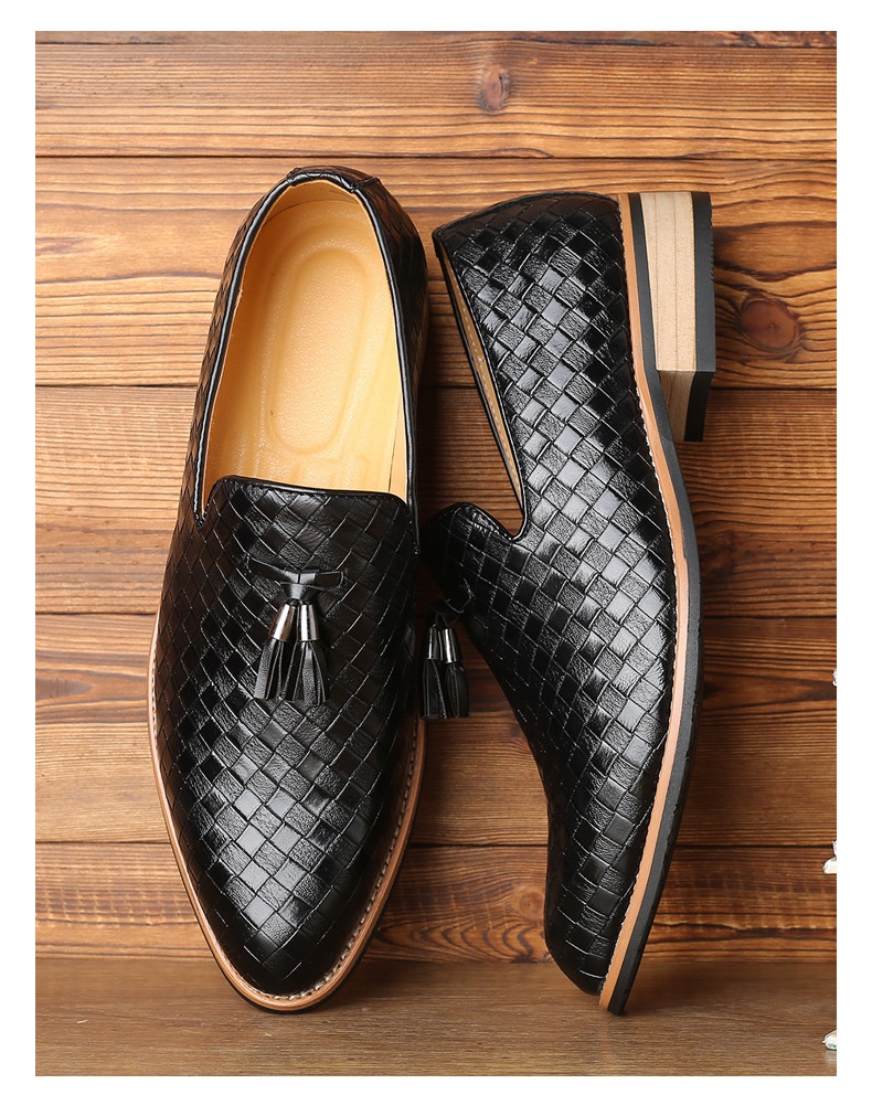 Voyage Voyage New Casual Loafers Large Size Slip-On Lazy One-Step-On Tassel Fashion Versatile Men's Shoes_voghion.com