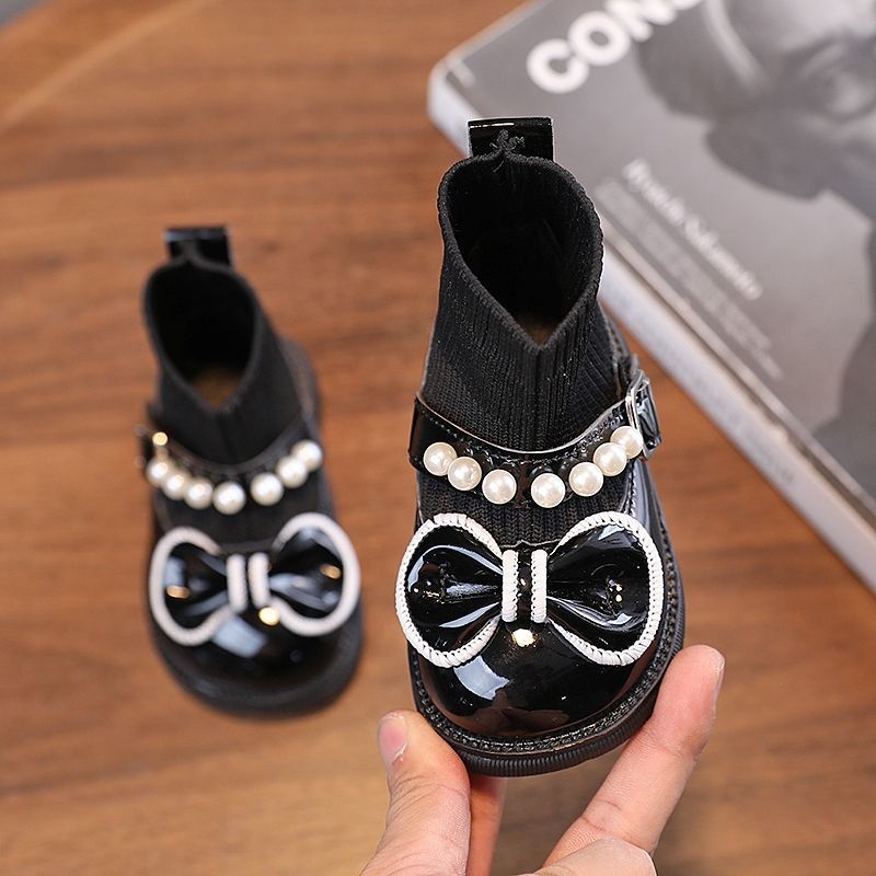 ShoeGlobe ShoeGlobe 2022 Autumn Leather Shoes Winter New Martin Girls' Black Short Toddler Princess Sock Boots_voghion.com