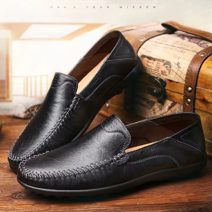 Voyage Voyage Summer Business Casual British Style Loafers Slip-On Lazy Soft Sole Versatile Breathable Men's Leather Shoes_voghion.com