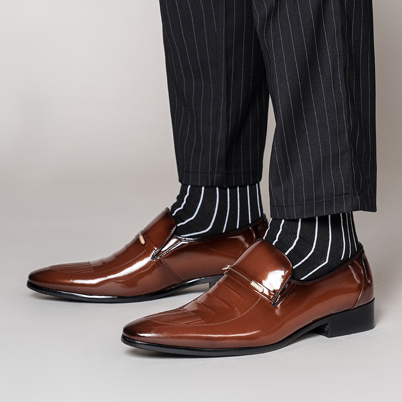 Scarpe da uomo in pelle stile Derby retrò britannico Voyage With Dragonfly Flying Patent, all'ingrosso 0763_voghion.com