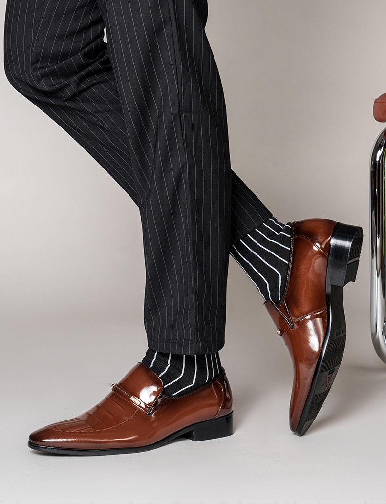 Scarpe da uomo in pelle stile Derby retrò britannico Voyage With Dragonfly Flying Patent, all'ingrosso 0763_voghion.com