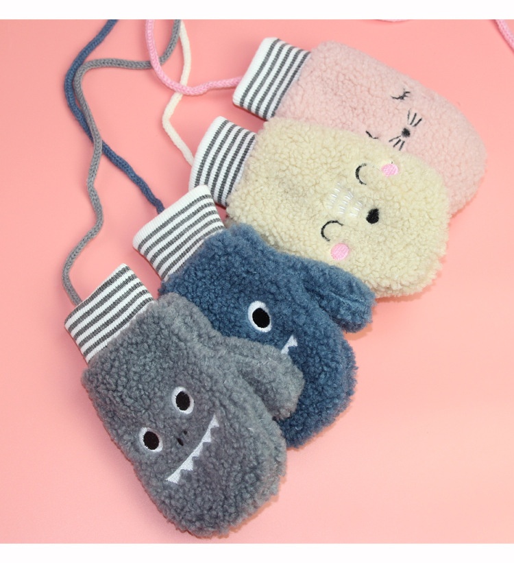 boy Boy Boy 2025 Children's Winter Warm Fleece Gloves With Lanyard Anti-Lost Cartoon Design Unisex Wholesale_voghion.com