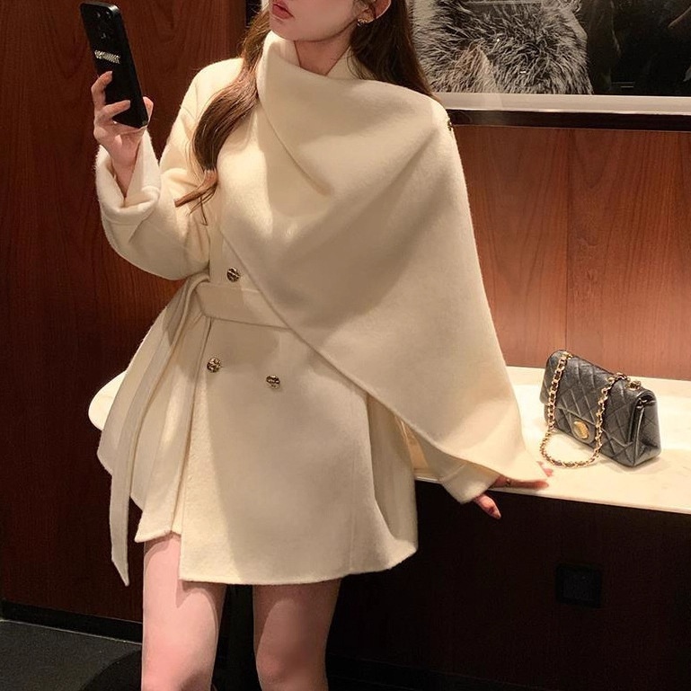 girl Girl 2025 New Large Shawl Scarf Cape For Women Autumn Winter Korean Style Rich Atmosphere Woolen Coat_voghion.com