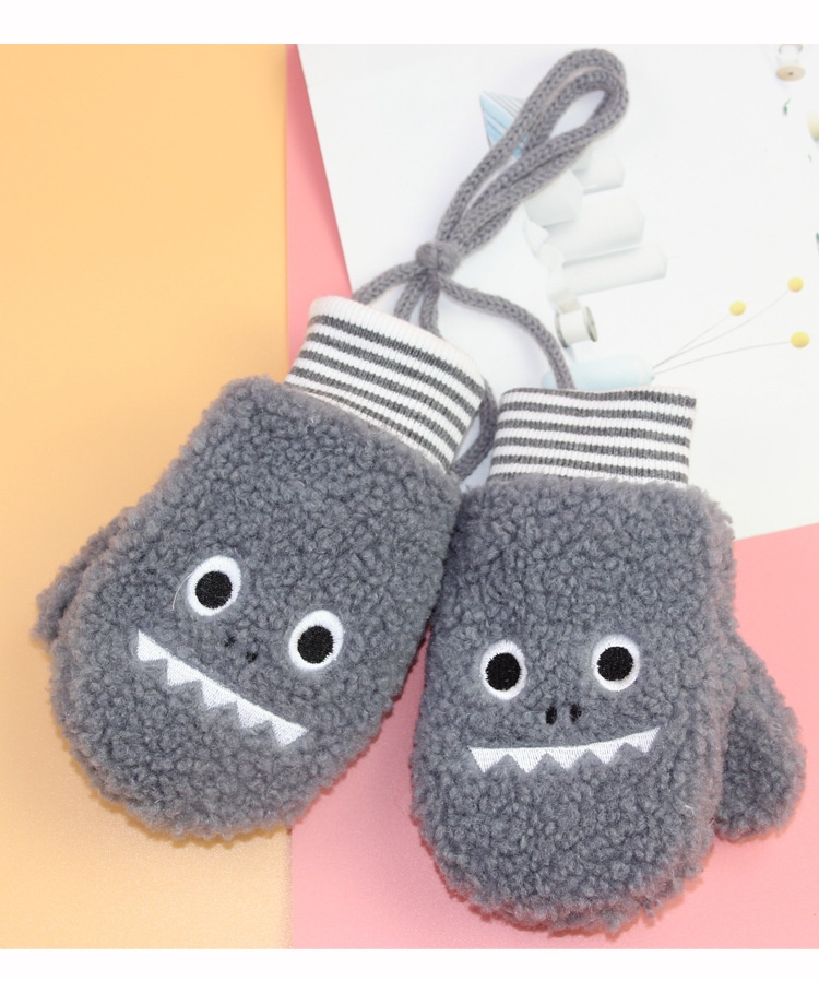 boy Boy Boy 2025 Children's Winter Warm Fleece Gloves With Lanyard Anti-Lost Cartoon Design Unisex Wholesale_voghion.com
