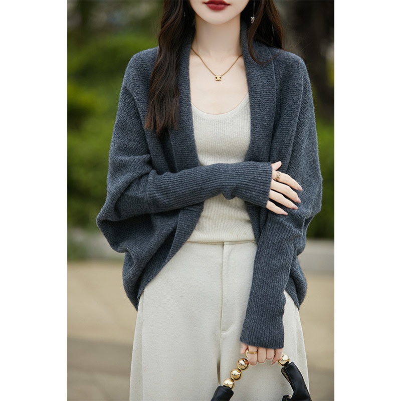 girl Girl New 100% Wool Yuanbao Cocoon Shawl Cape Top Women's Knitted Cardigan Coat Autumn Winter Sweater With Design Sense_voghion.com