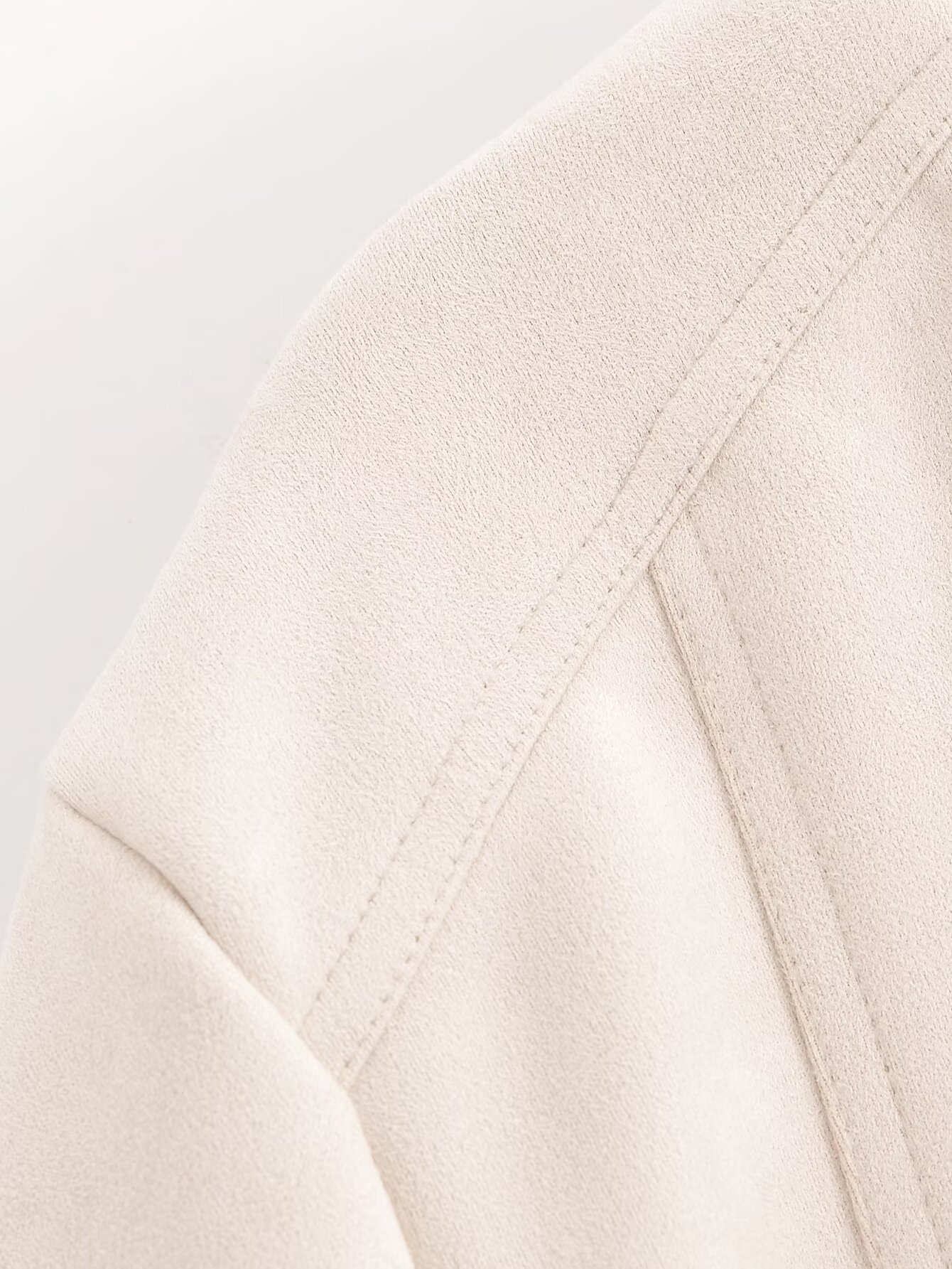 ChicShe 2024 European And American Style Suede Textured Women's Bomber Jacket New Autumn Casual Street Fashion_voghion.com