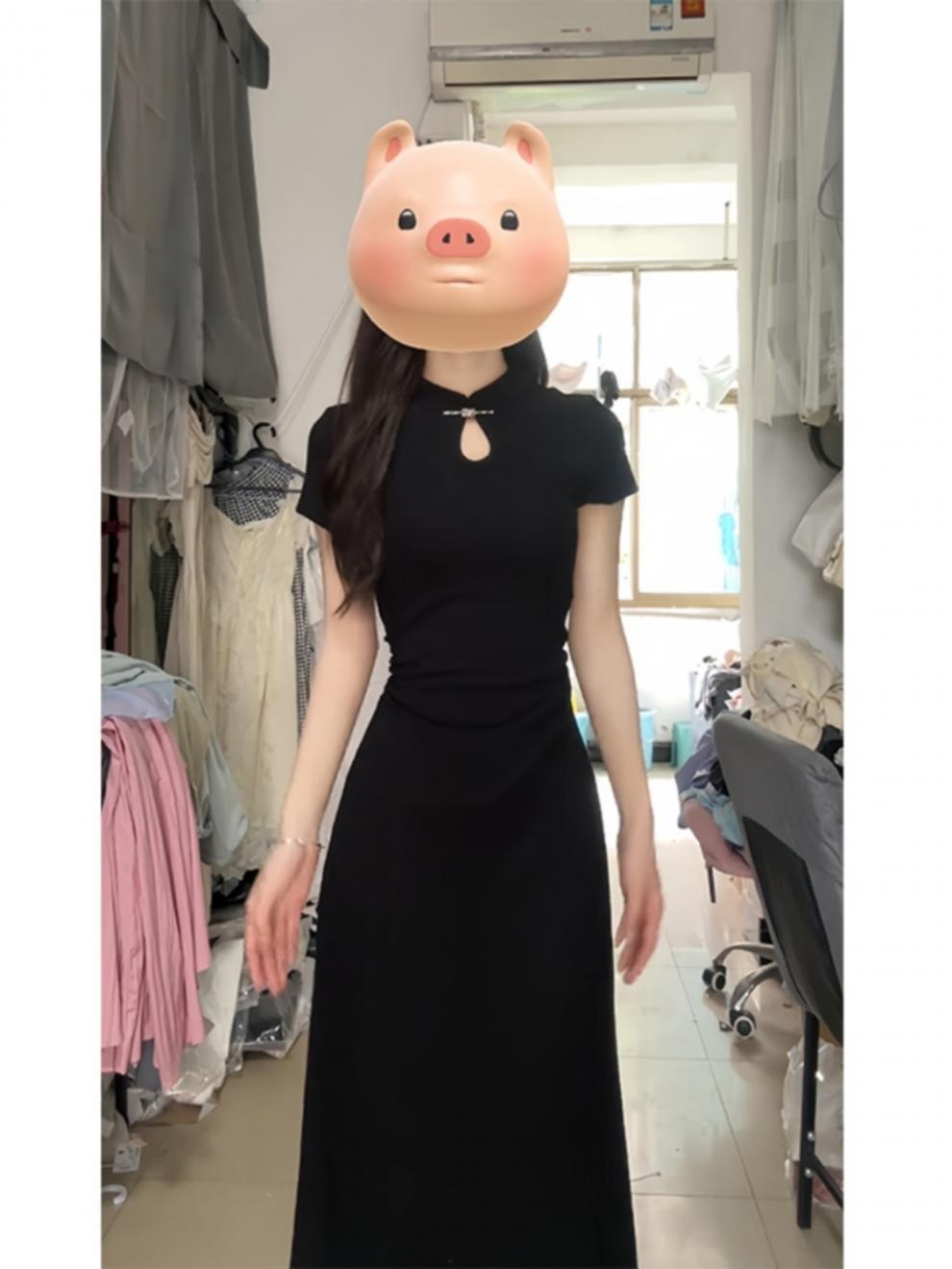 Cheongsam noir à manches courtes style traditionnel chinois ChicShe pour femme, collection été 2025, nouvelle taille S, coupe cintrée_voghion.com