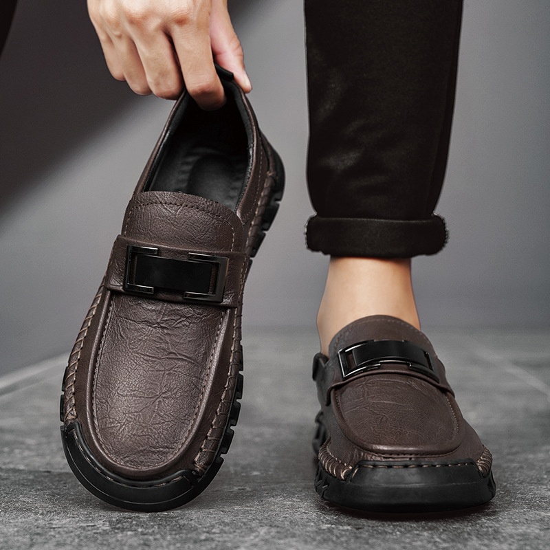 Voyage Cross-Border Export Large Size Hand-Sewn Casual Soft Sole Wide Toe Business Leather Shoes Men's Slip-On Loafers_voghion.com