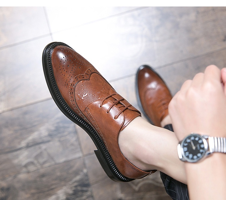 Voyage 2025 New Korean Style Brogue Men's British Business Formal Leather Hairstylist Work Trendy Shoes_voghion.com