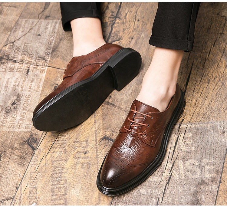 Sapatos casuais masculinos Voyage de cano baixo, bico fino, estilo brogue retrô, em couro, respiráveis e ideais para o outono e inverno._voghion.com