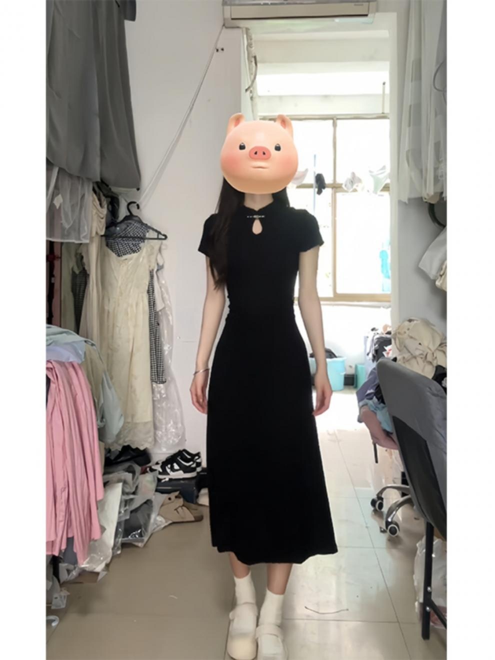 Cheongsam noir à manches courtes style traditionnel chinois ChicShe pour femme, collection été 2025, nouvelle taille S, coupe cintrée_voghion.com