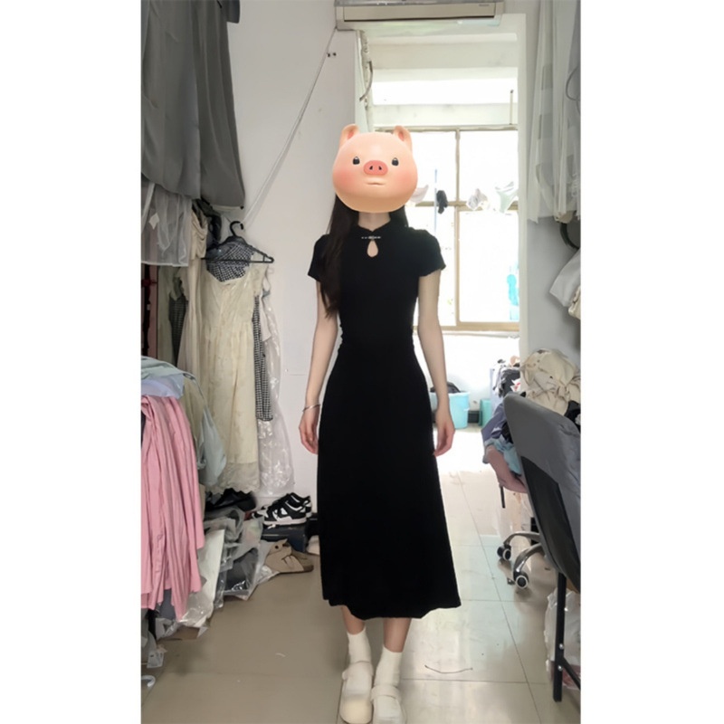 Cheongsam noir à manches courtes style traditionnel chinois ChicShe pour femme, collection été 2025, nouvelle taille S, coupe cintrée_voghion.com