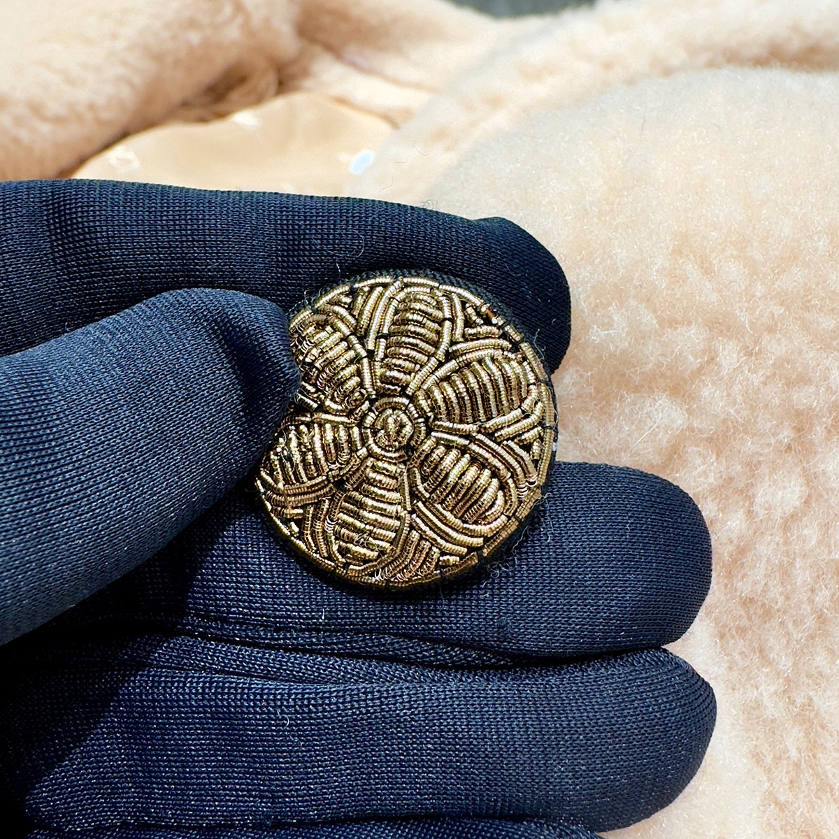 2024 Women's Clothing Women's Bear Coat For Women, Loose Fit Teddy Jacket, MAX Parent Style Winter Wear, Fur Grain Sheep Wool Integrated_voghion.com