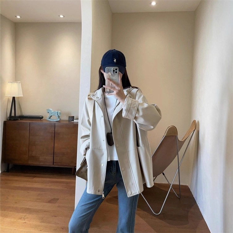 2025 Autumn Women's Clothing Women's Clothing WTHEONE High-Quality Tencel Cotton Oversized Slimming Petite Short Hooded Trench Coat Jacket_voghion.com