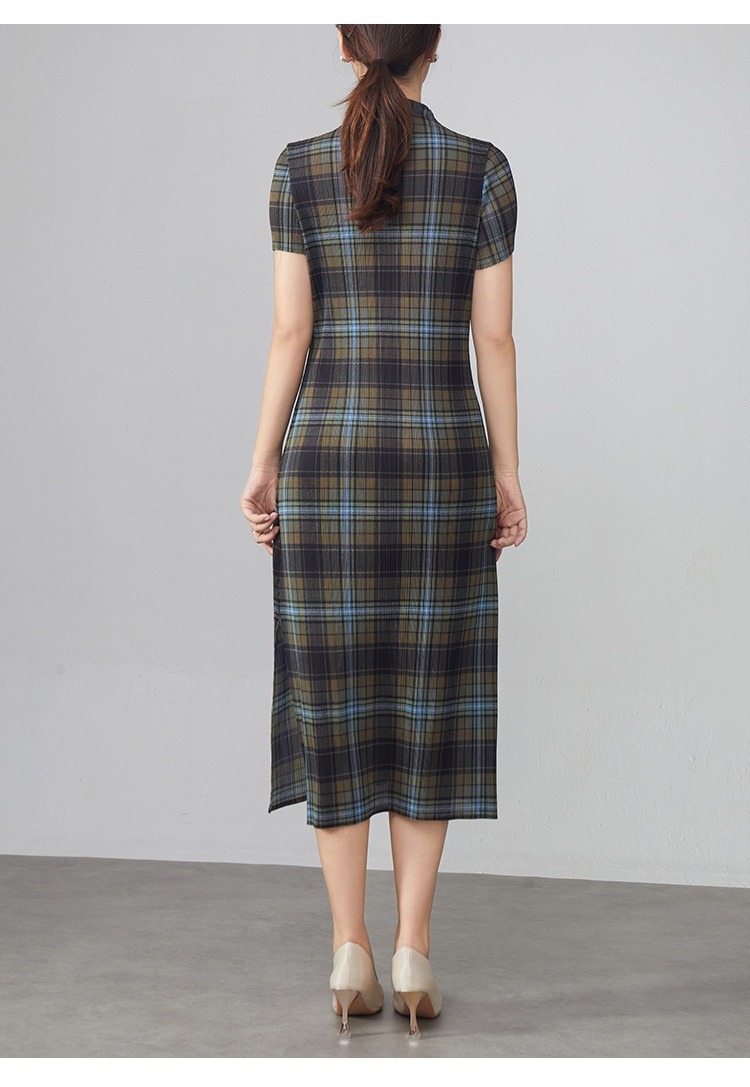 ChicShe ChicShe Chinese Style Improved Cheongsam For Women Summer New Design Sense Elegant Split Bodycon Pleated Long Dress_voghion.com