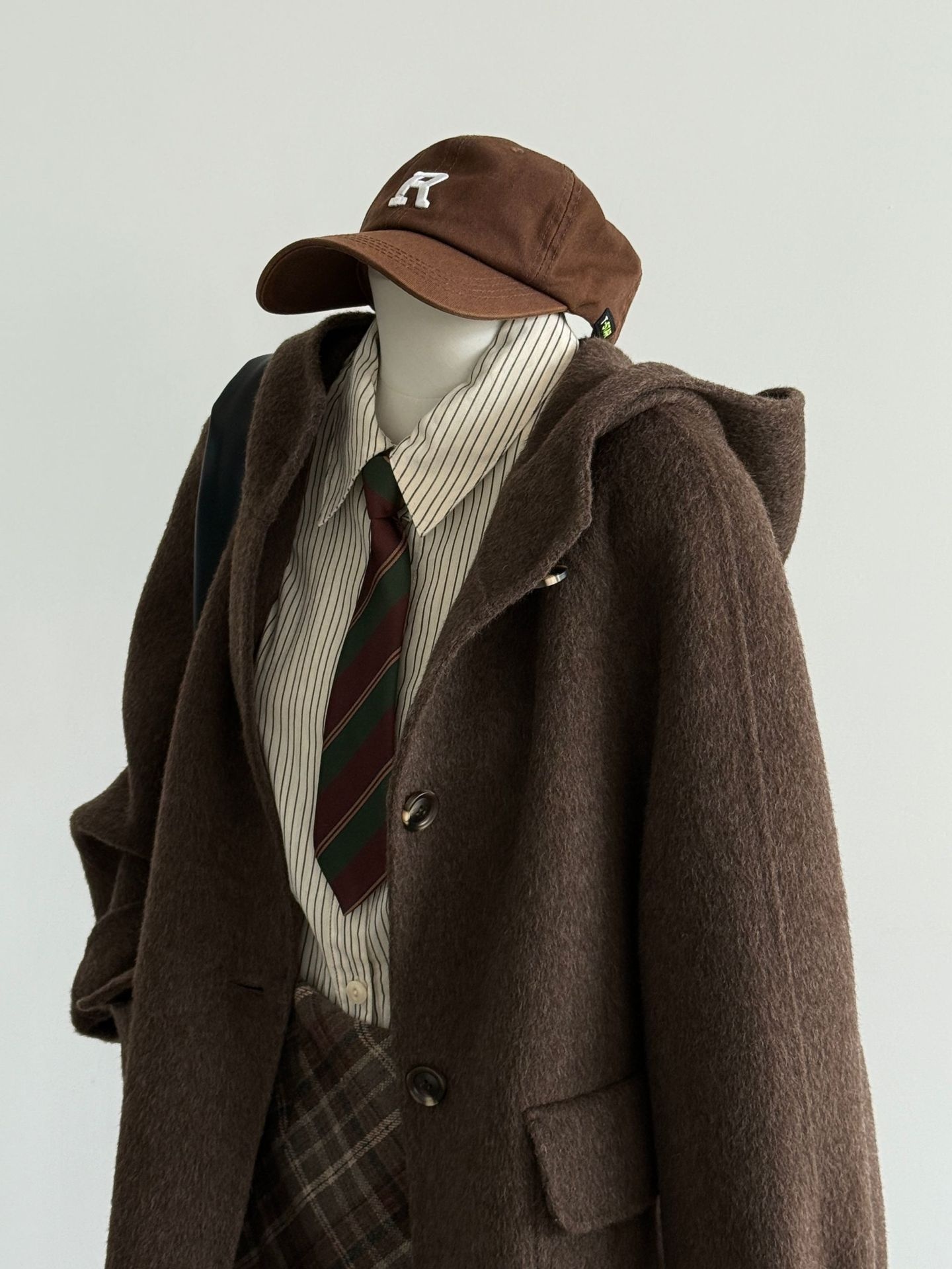 2025 Autumn Winter New Double-Sided Cashmere Loose Duffle Hooded Mid-Length Petite Woolen Coat_voghion.com