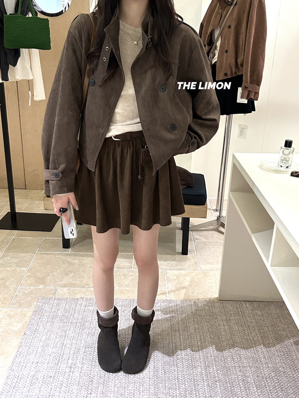 2025 Autumn Women's Clothing The Lemon Green Tea Retro Suede Jacket Coat For Women Stand Collar Short Top_voghion.com