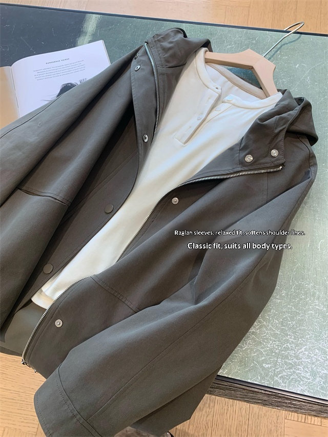 2025 Autumn Women's Clothing Women's Clothing WTHEONE High-Quality Tencel Cotton Oversized Slimming Petite Short Hooded Trench Coat Jacket_voghion.com