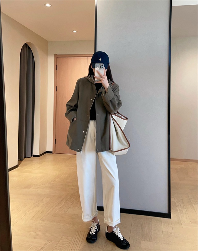2025 Autumn Women's Clothing Women's Clothing WTHEONE High-Quality Tencel Cotton Oversized Slimming Petite Short Hooded Trench Coat Jacket_voghion.com