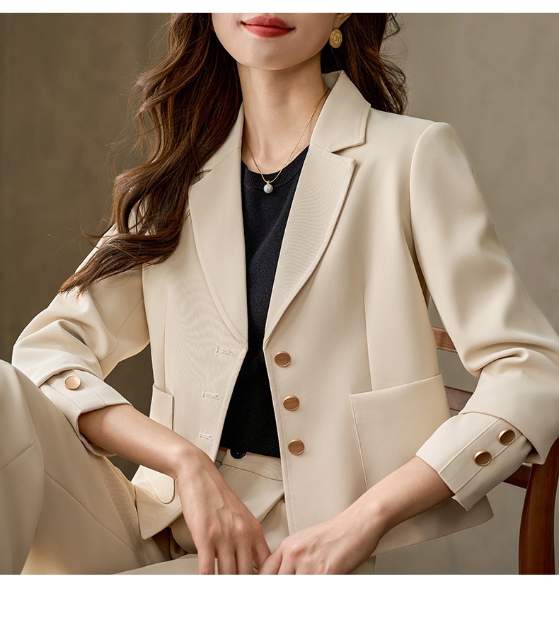 Blazer corto ChicShe da donna, manica lunga primaverile e autunnale, elegante stile pendolare, design piccolo, monopetto_voghion.com