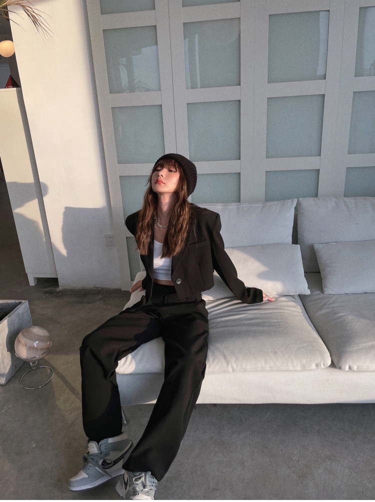 ChicShe Cross-Border Set Europees en Amerikaans 2025 Herfst Kort Pakjasje + Gedrapeerde Broek Voor Vrouwen Hoge Taille Afslankend_voghion.com