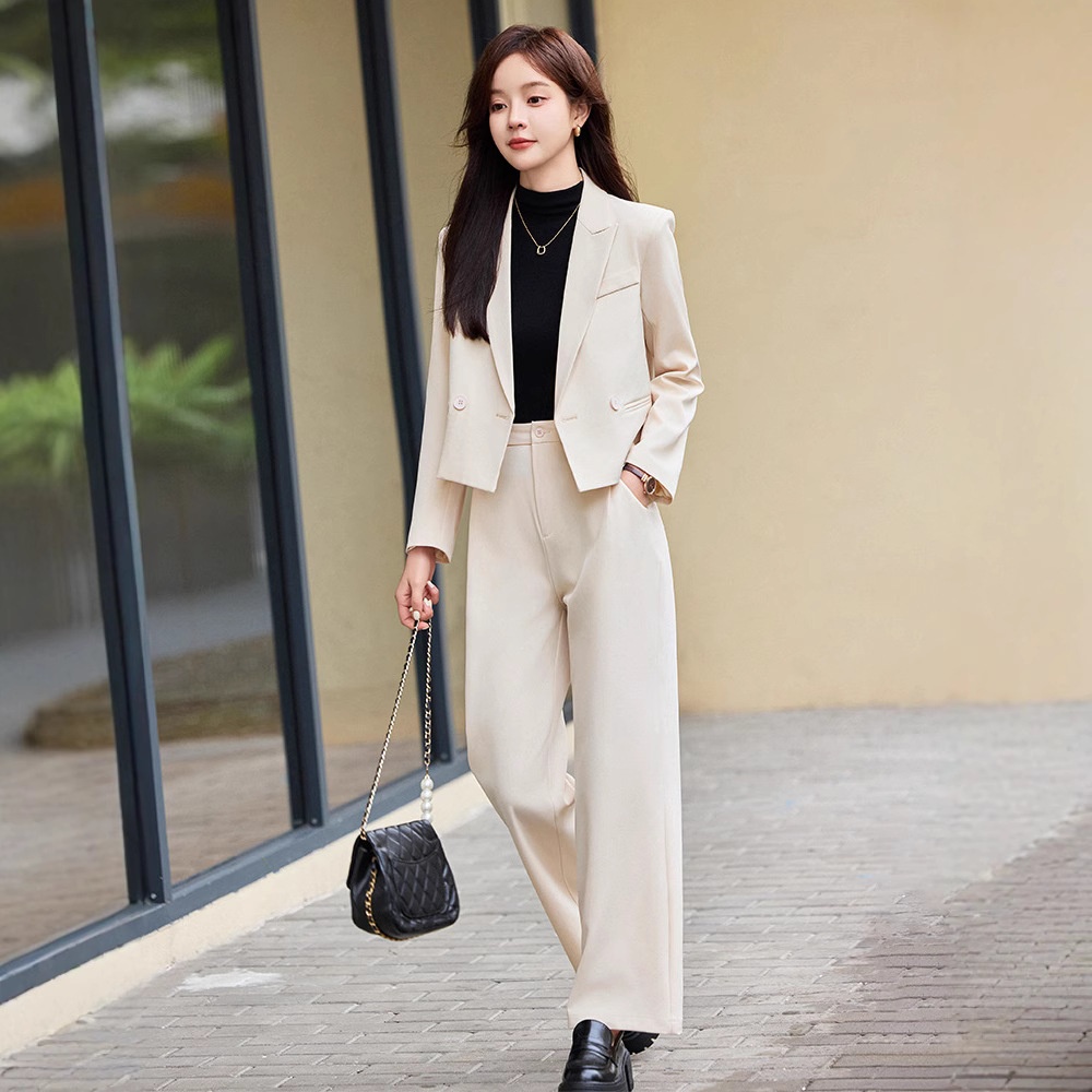 ChicShe Grigio Corto Primavera Autunno Inverno Nuovo Professionale Casual Piccolo Blazer Giacca Donna Pantaloni Set Due Pezzi Elegante Trendy_voghion.com