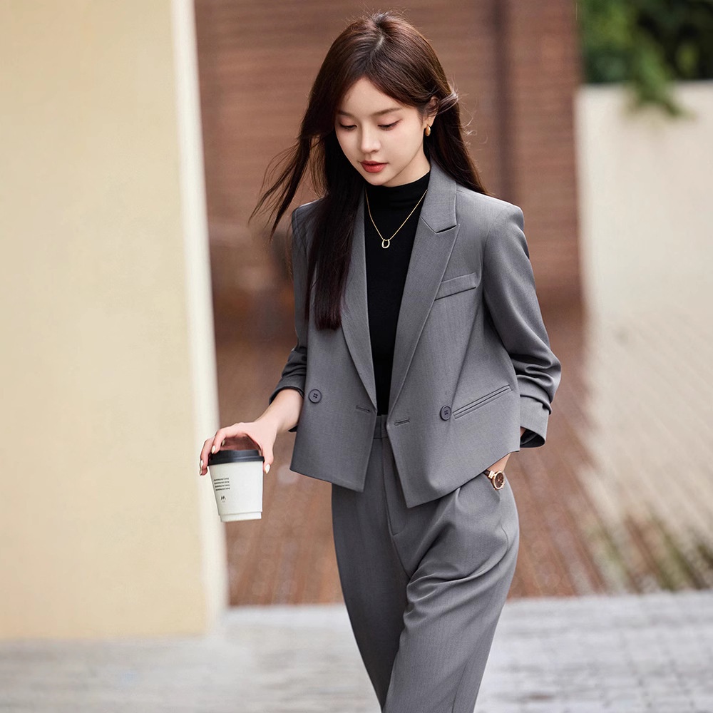 ChicShe Grigio Corto Primavera Autunno Inverno Nuovo Professionale Casual Piccolo Blazer Giacca Donna Pantaloni Set Due Pezzi Elegante Trendy_voghion.com