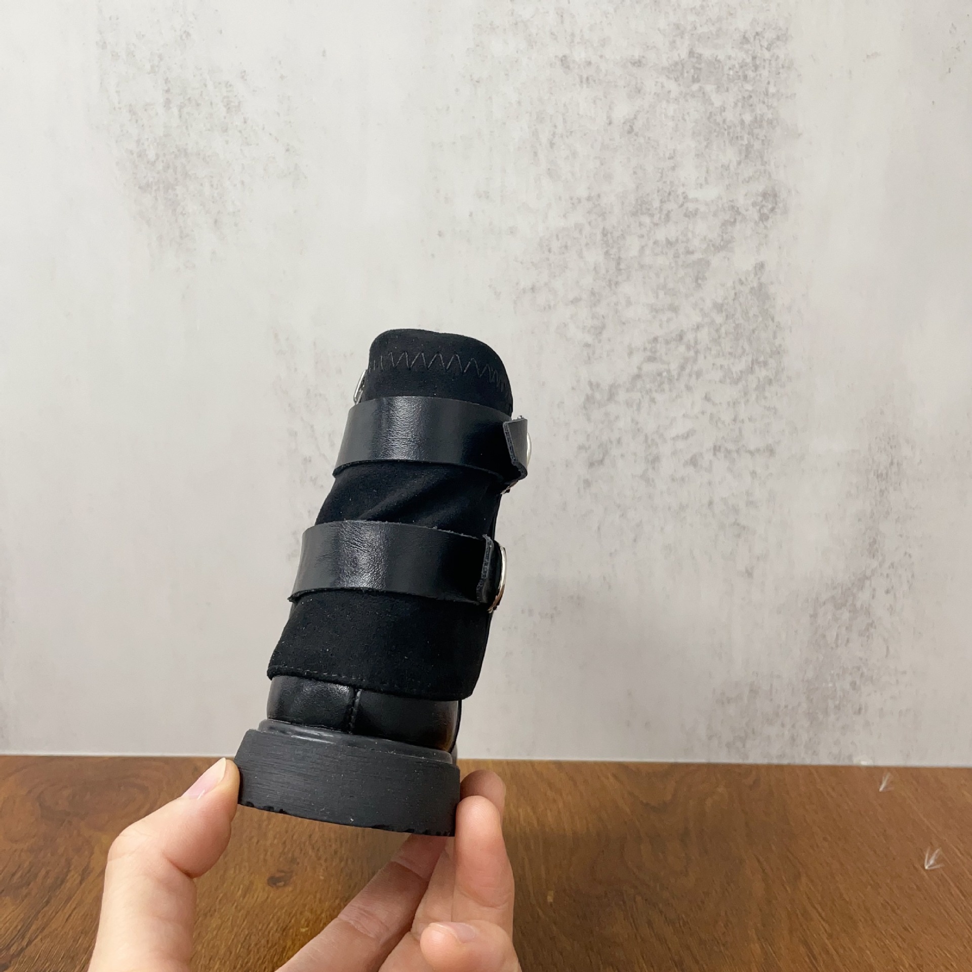 ShoeGlobe Metal Double Buckle Decorated Solid Color Warm Fleece-Lined Denim Slouch 2025 Winter Girls' Small Cotton Boots_voghion.com