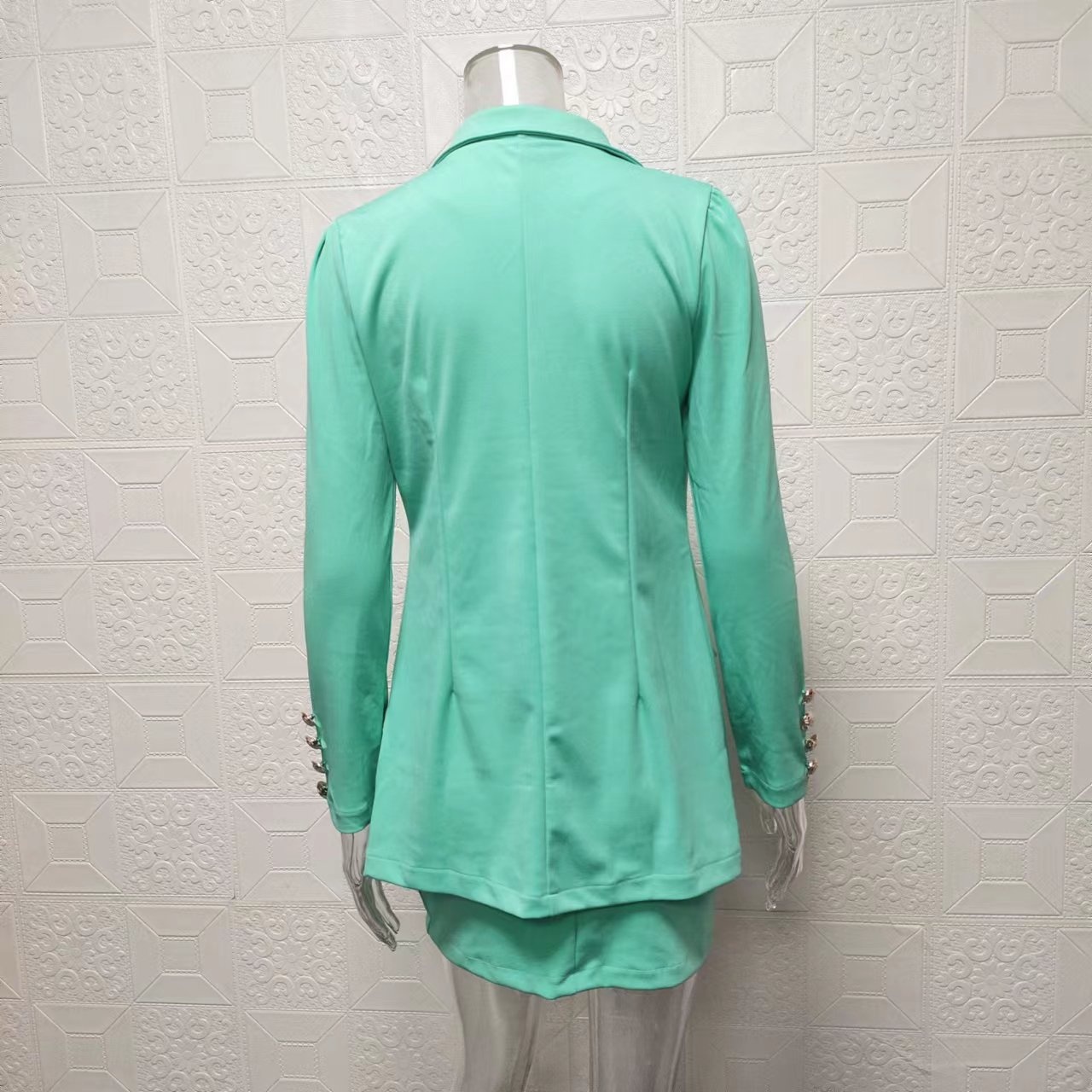 ChicShe Collection Printemps-Automne 2025 : Ensemble jupe courte à manches princesse imprimée, élégant et tendance pour femmes_voghion.com