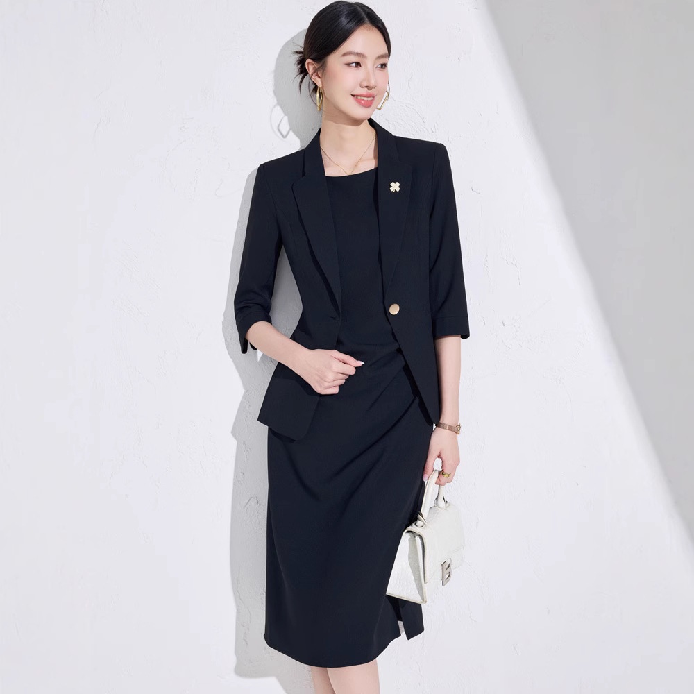 ChicShe Pinkfarbenes Blazer- und Hosenkleid-Set für Damen mit Dreiviertelärmeln – Professionelles, elegantes und trendiges Zweiteiler-Set der Extraklasse_voghion.com