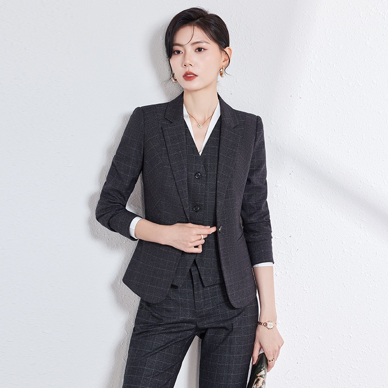 ChicShe High-End-Anzug für Damen, modisch im koreanischen Stil, Hotel- und Businesskleidung, neue Herbst-/Winterkollektion, formelle Kleidung, elegante Businesskleidung, karierter Blazer_voghion.com