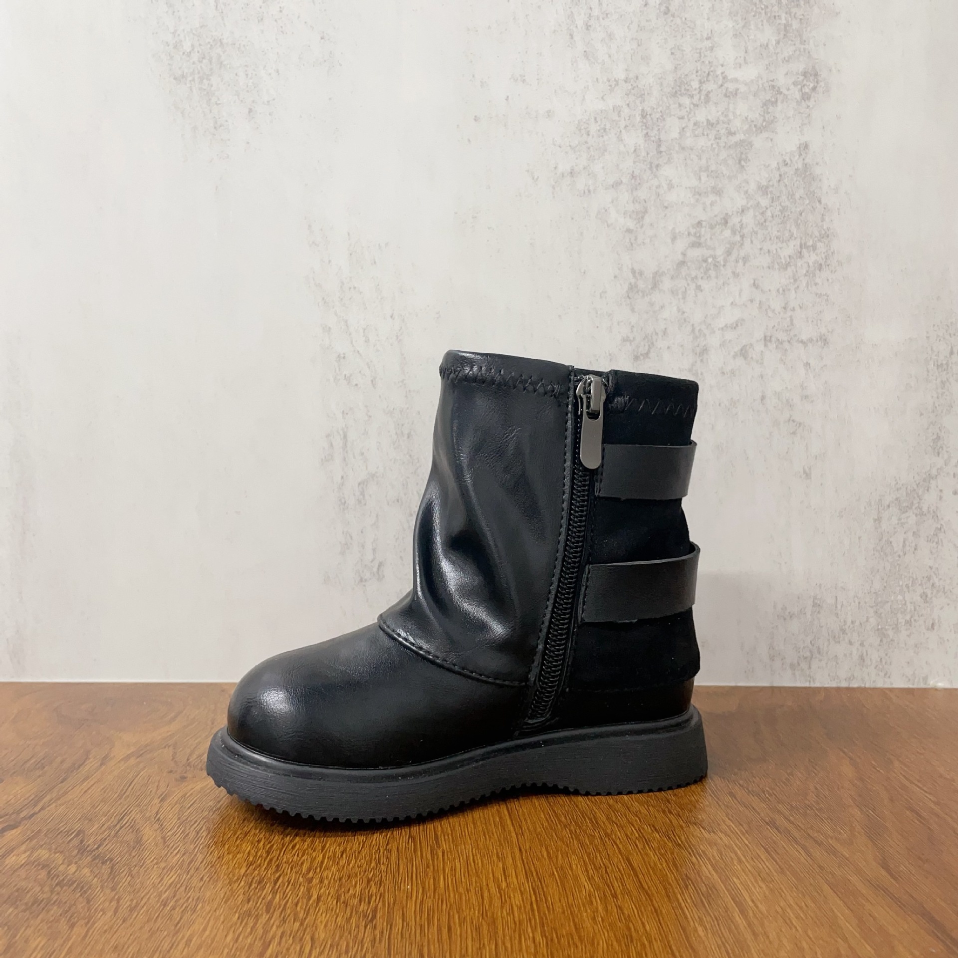 ShoeGlobe Metal Double Buckle Decorated Solid Color Warm Fleece-Lined Denim Slouch 2025 Winter Girls' Small Cotton Boots_voghion.com