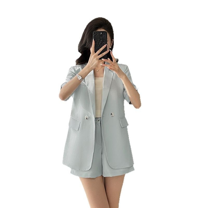 Ensemble tailleur bleu ChicShe pour femme, élégant et tendance, manches courtes, short fin d'été, tenue de travail professionnelle._voghion.com