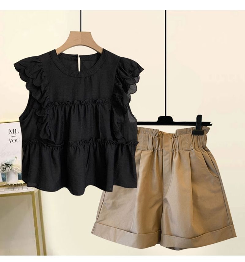 ChicShe Plus Size Women's Summer New Style Slightly Chubby MM Elegant Ruffled Chiffon Blouse Versatile Slimming Shorts Two-Piece_voghion.com